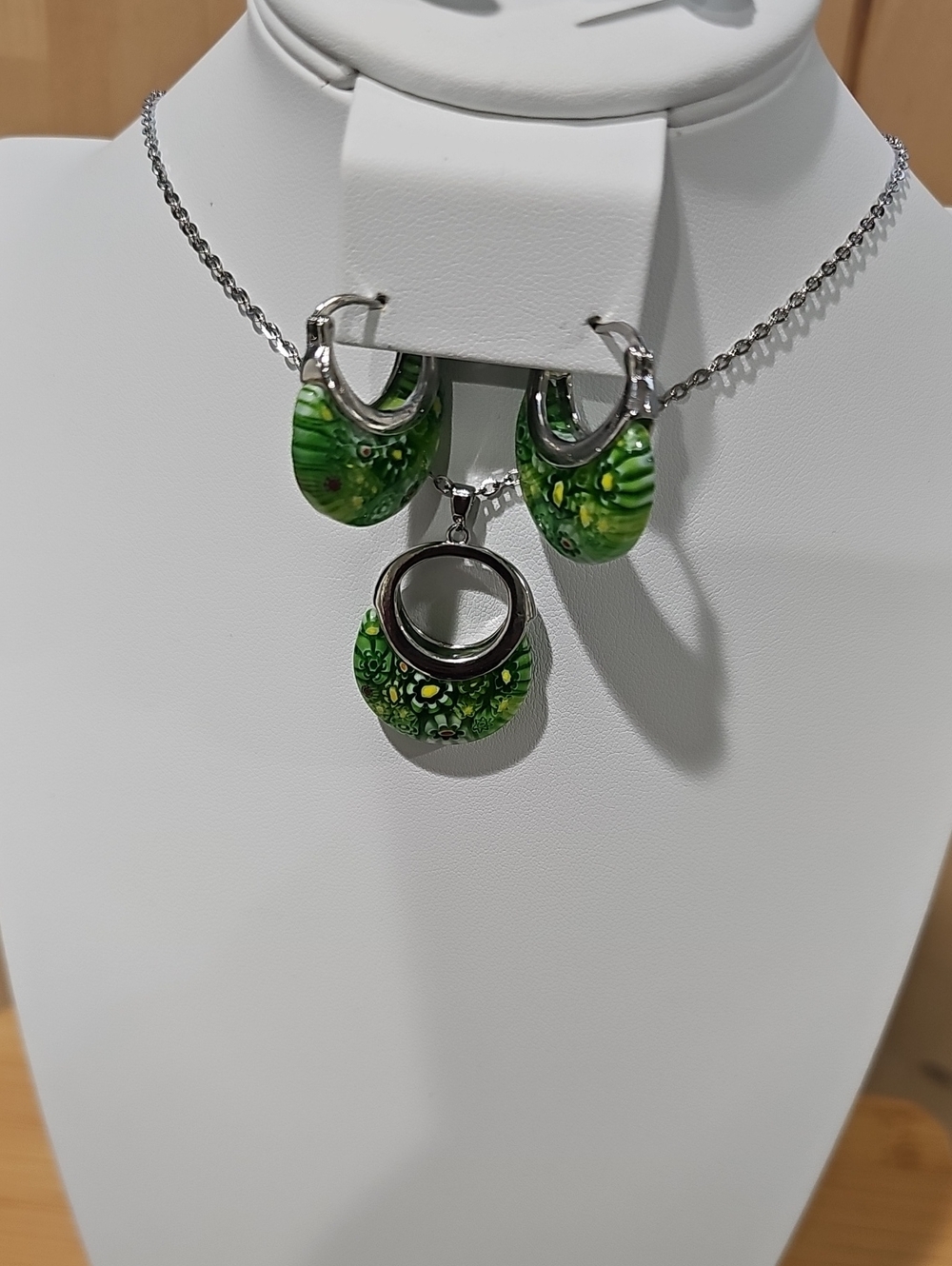 Green Floral Glass Pendant Necklace & Hoop Earrings Set -"Stainless Steel